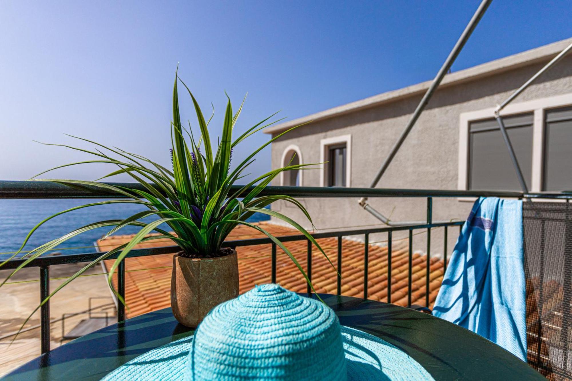 Marina Aparthotel Kardamíli Kültér fotó