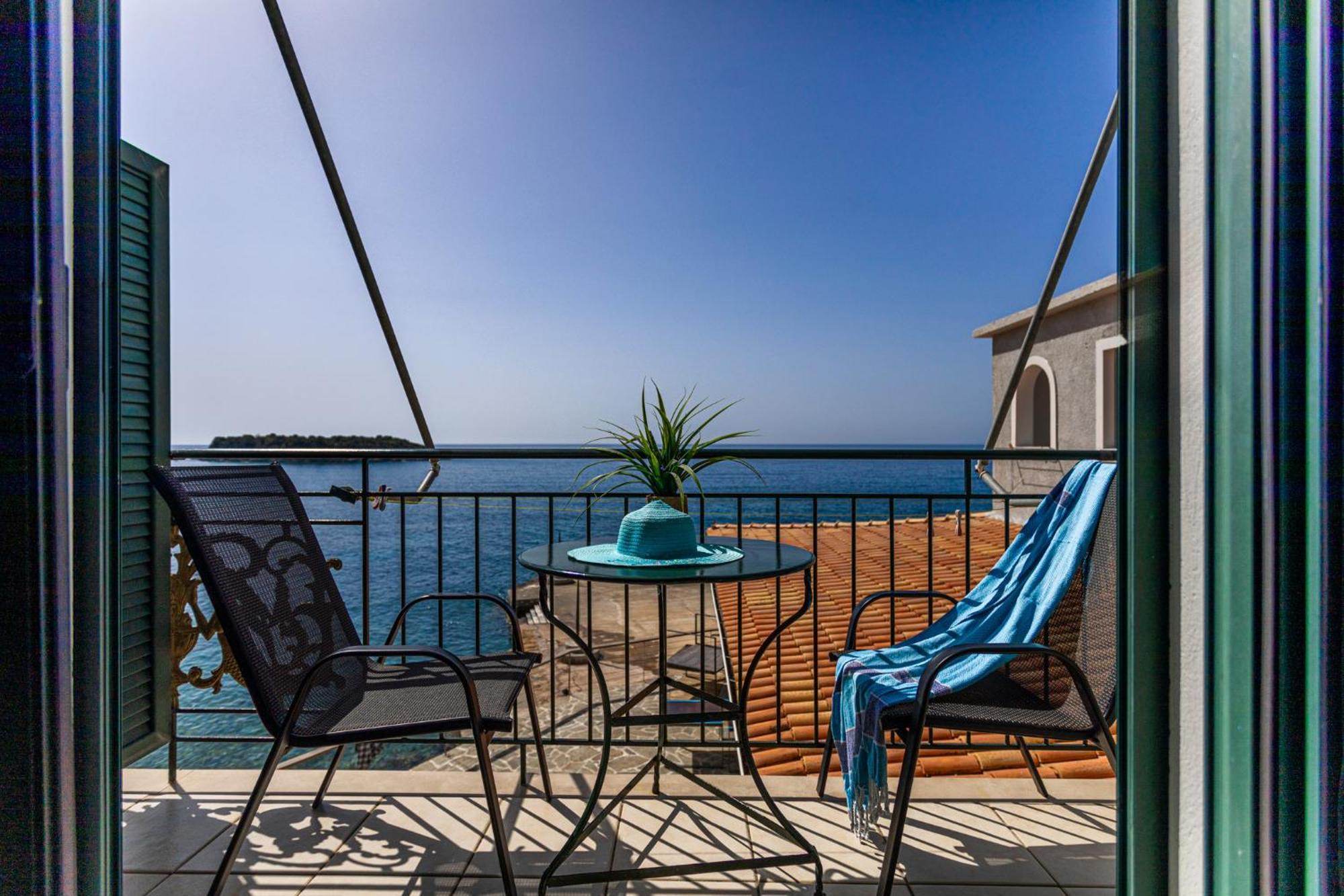 Marina Aparthotel Kardamíli Kültér fotó